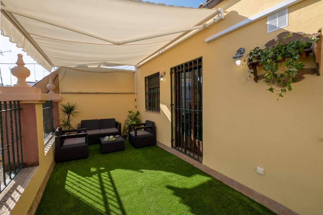 Ferienwohnung Triana Penthouse Sevilla Exterior foto